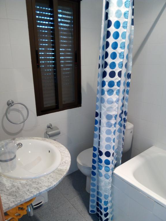 Hostal Miraflor De Las Cadenas Cuacos De Yuste Exteriör bild