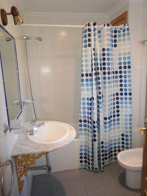 Hostal Miraflor De Las Cadenas Cuacos De Yuste Exteriör bild