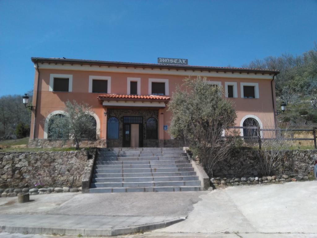 Hostal Miraflor De Las Cadenas Cuacos De Yuste Exteriör bild